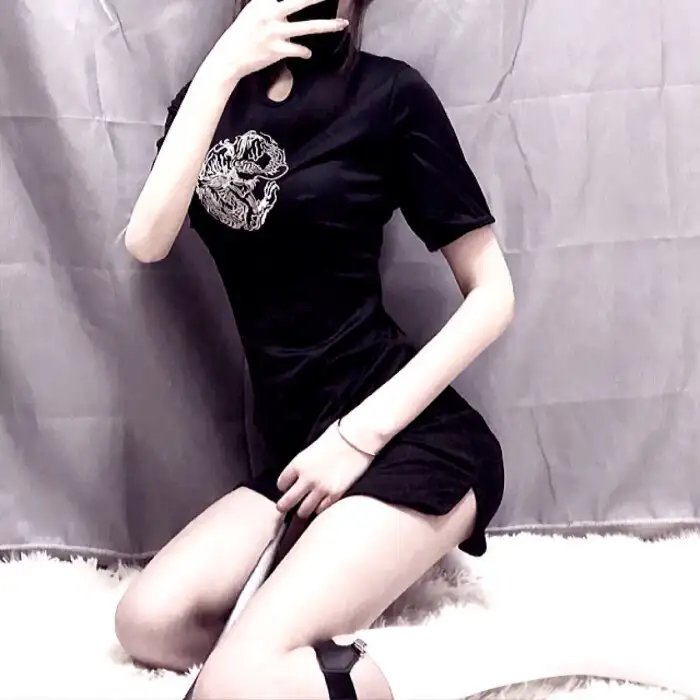 新忠烈图